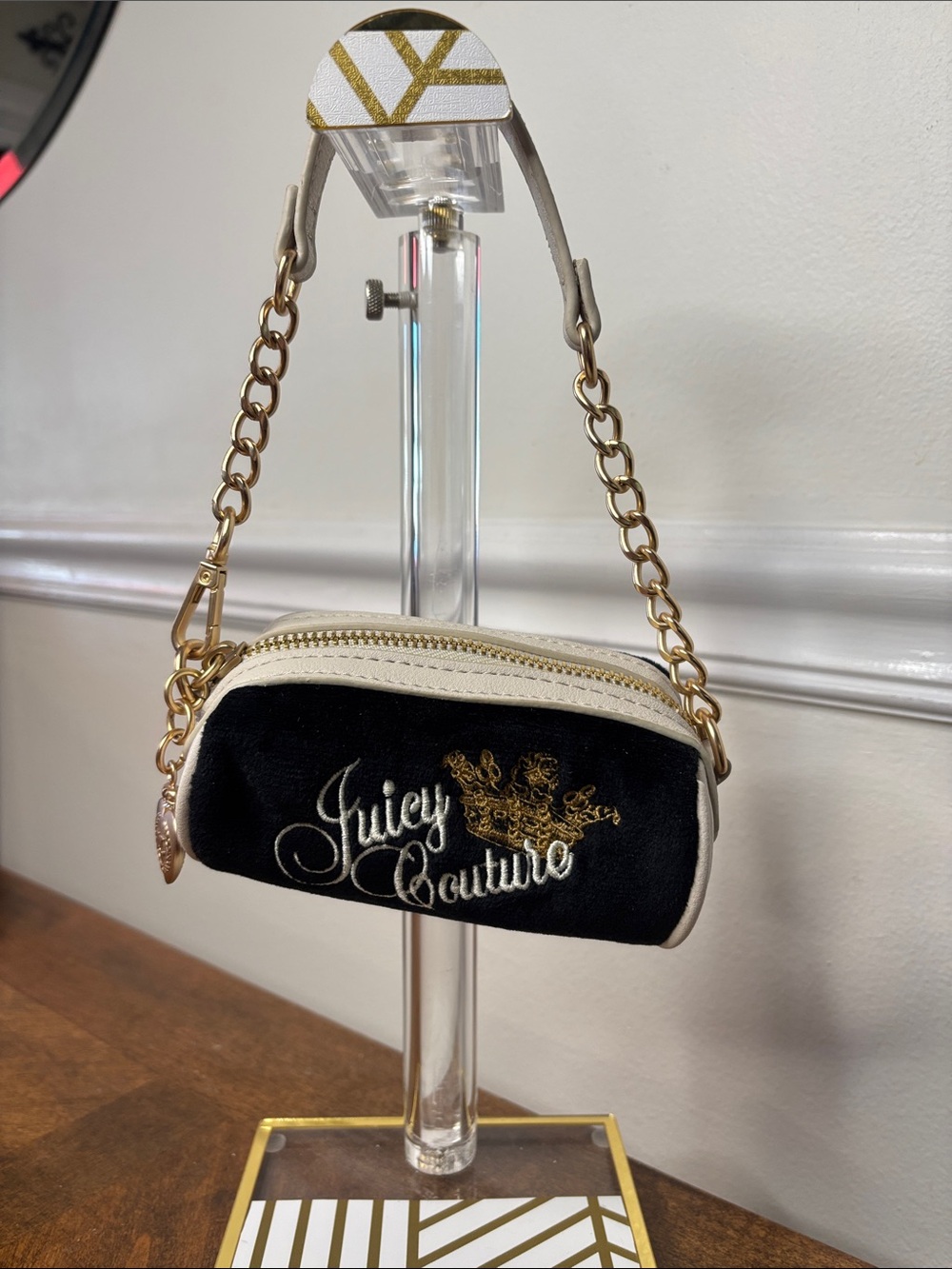Juicy Couture Black Velvet Mini Bag with Gold Chain & Cream Trim - Picture 9 of 16